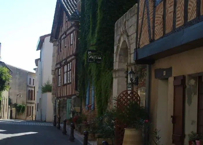 Abbaye De Clairac (Lot-et-Garonne)